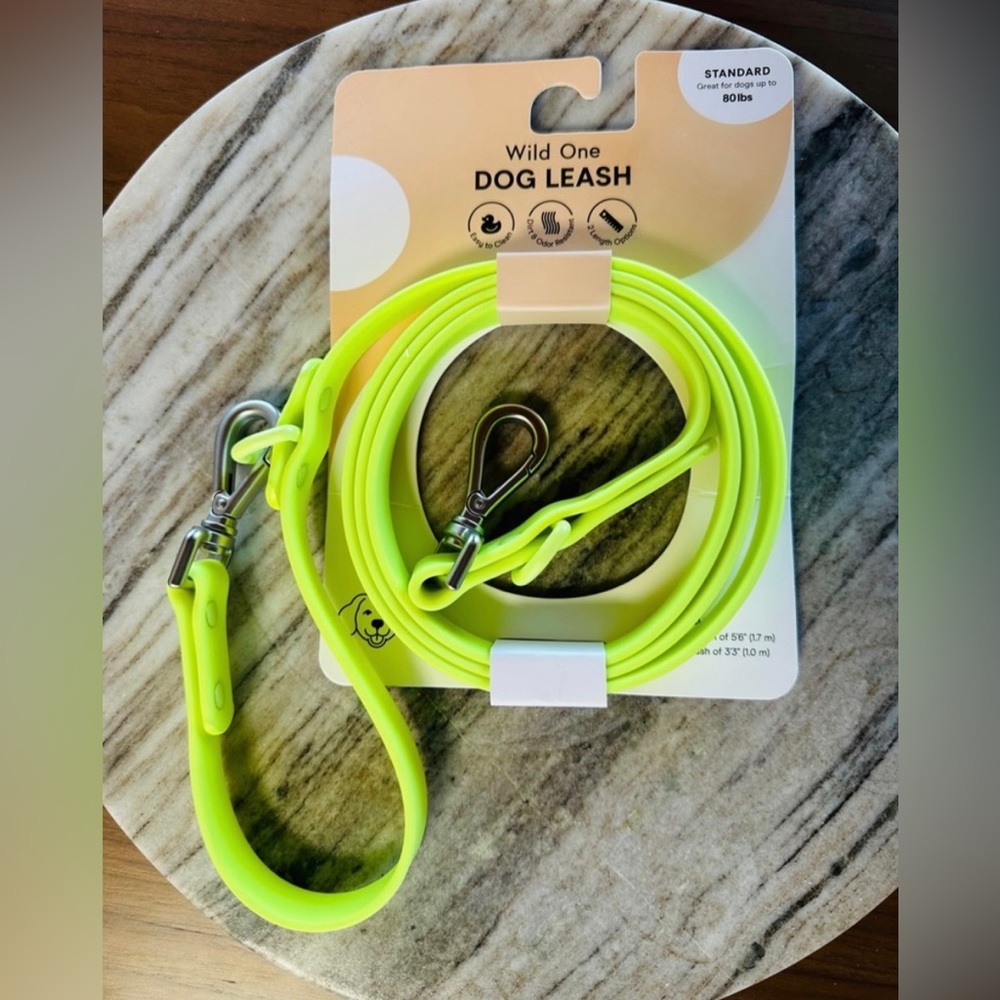 Wild one neon green (limeade) standard leash
